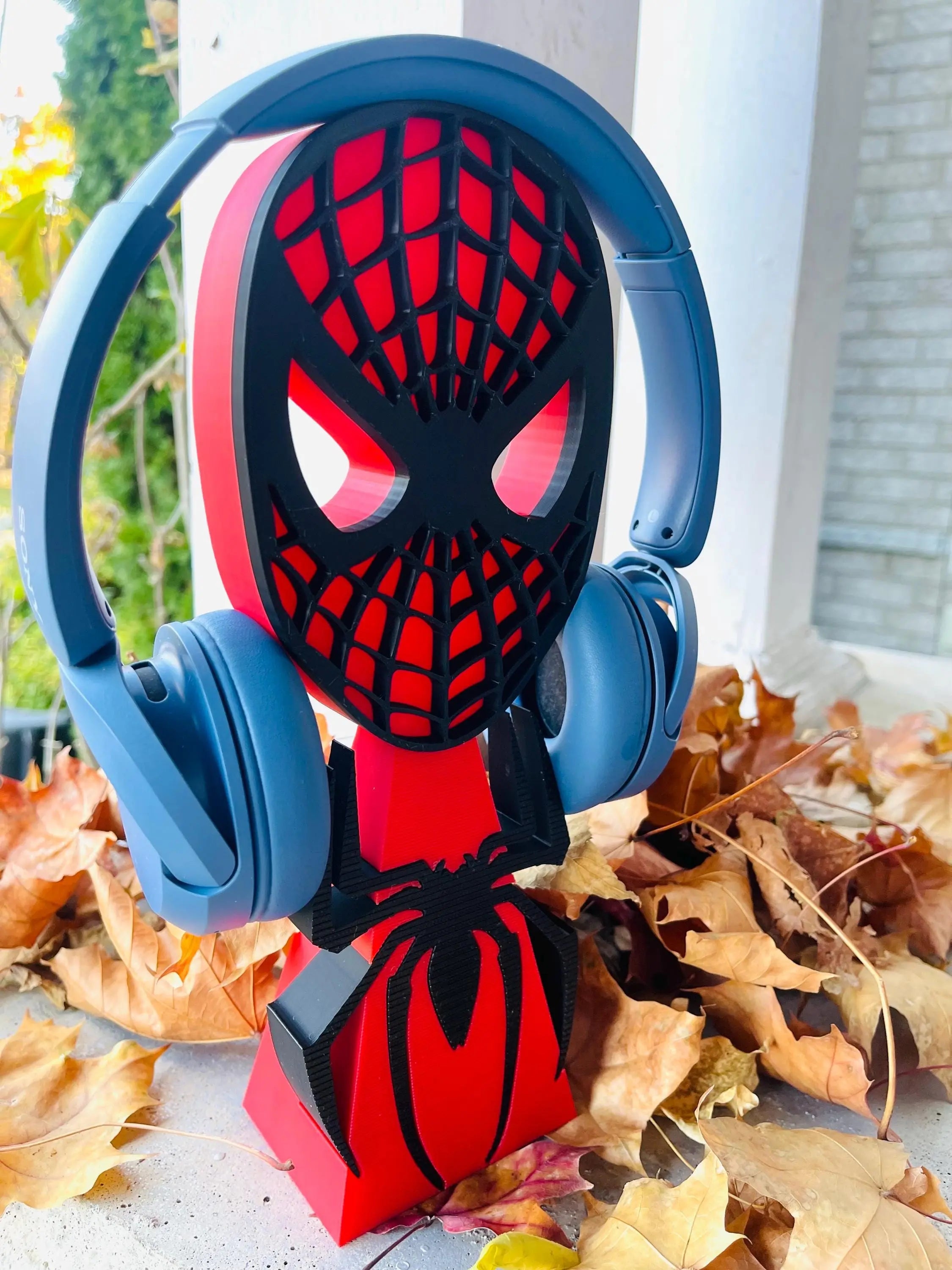 Spiderman Headphones Stand